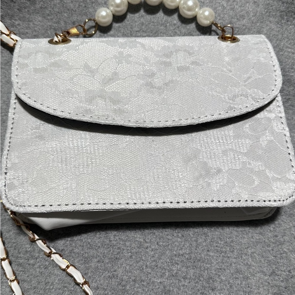 White & Gold Shimmering Lace Crossbody/Clutch